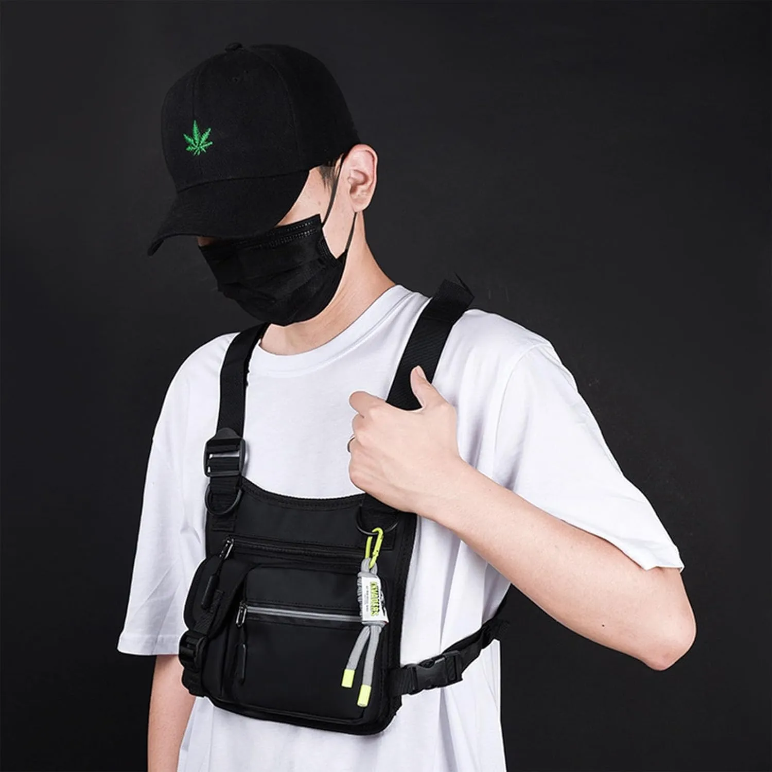 Adjustable Zipper Multi-functional Tactical Chest Bag, Sporty Vest Bag, for Outdoor Hiking Cycling Workouts, Sport (Black)