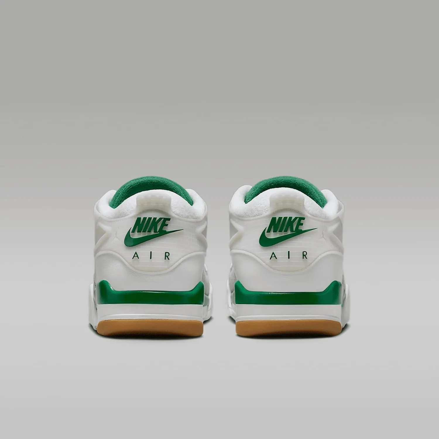 Air Jordan 4 RM Men's Shoes (FQ7939-103, White/Neutral Grey/Wolf Grey/Pine Green)