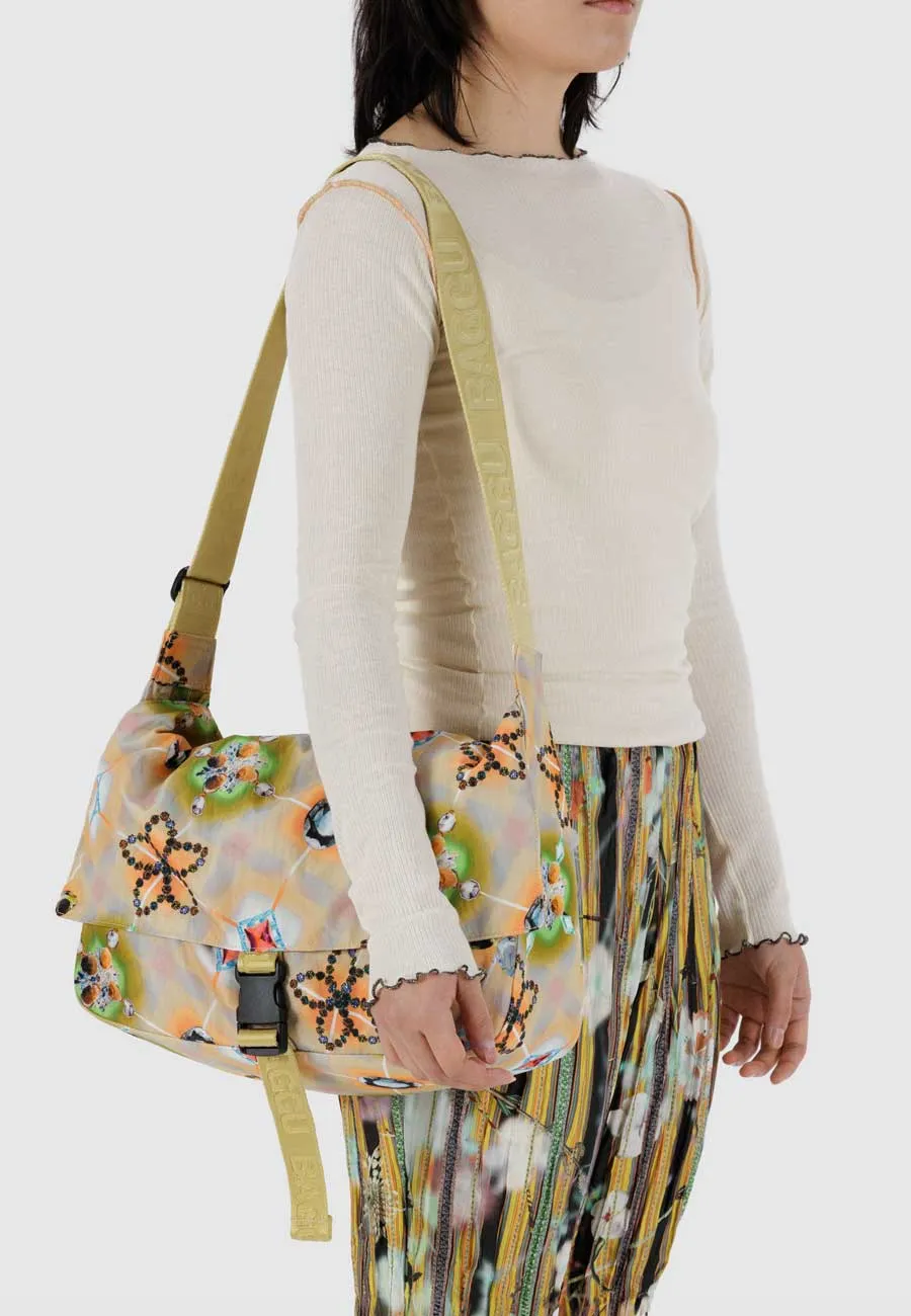 Baggu Nylon Messenger Bag Raisa
