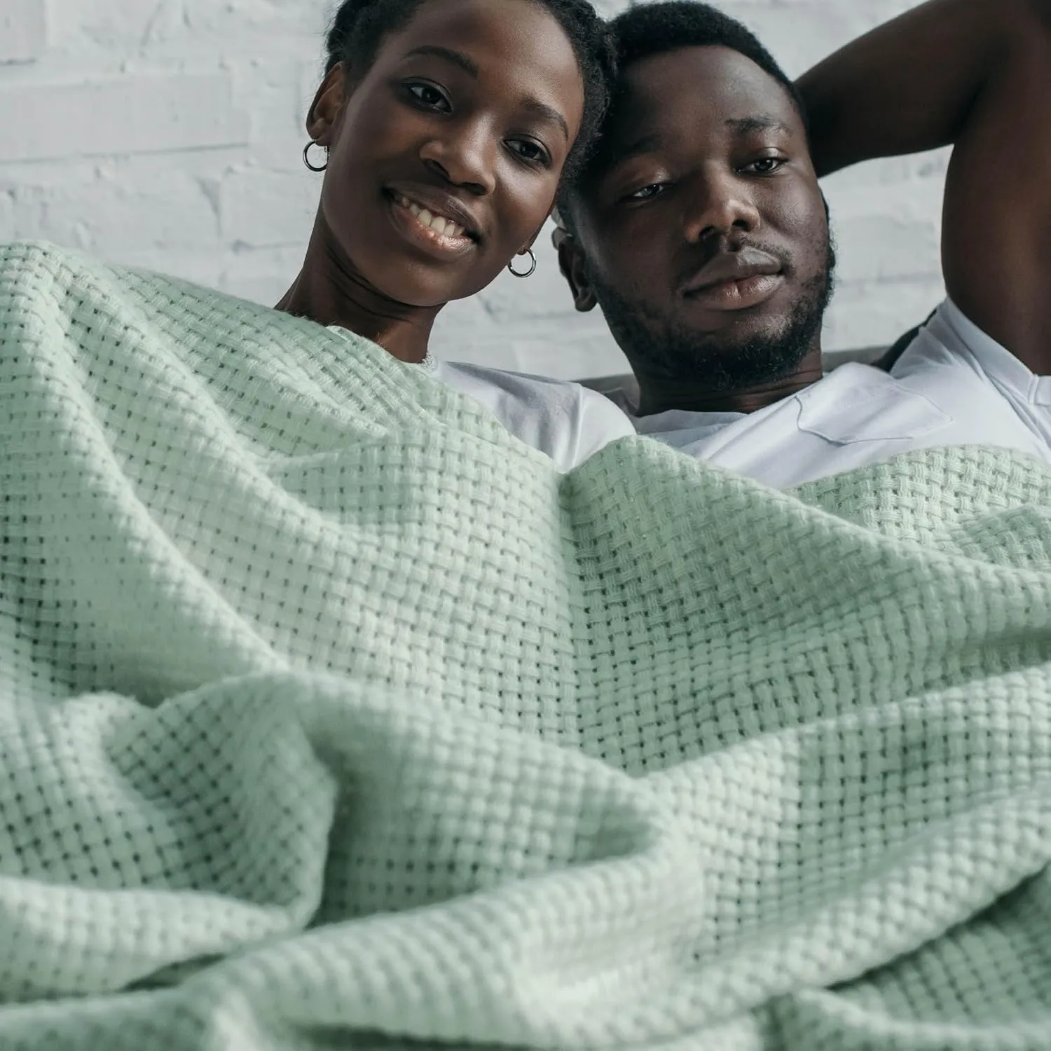 Bedsure 100% Cotton Blanket King Size for Bed - Breathable and Lightweight, Soft Cozy Basket Woven Blanket for Summer, Sage Green, 108x90 inches