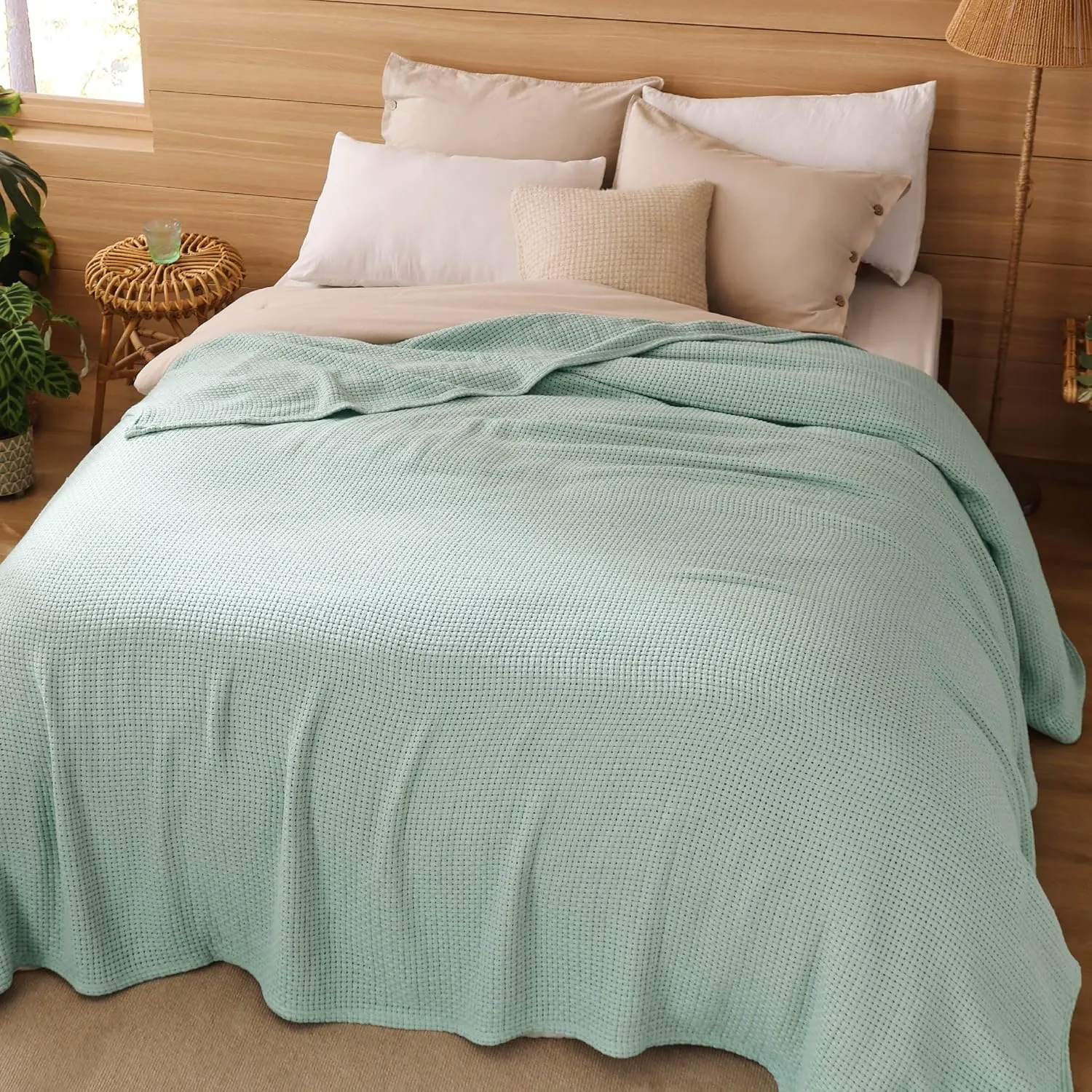 Bedsure 100% Cotton Blanket King Size for Bed - Breathable and Lightweight, Soft Cozy Basket Woven Blanket for Summer, Sage Green, 108x90 inches
