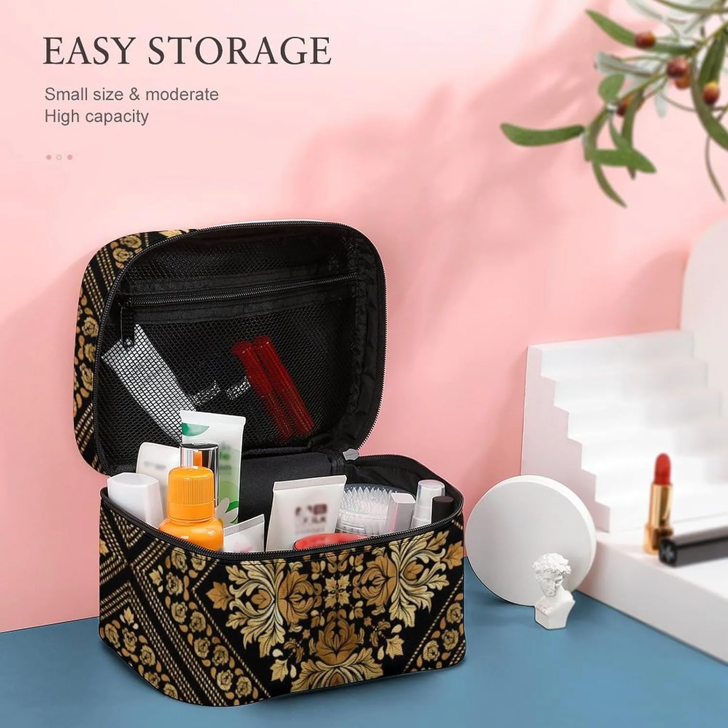 Brocade Pattern in Black And Gold Portable Large Capacity Portable Makeup Bag with Zipper