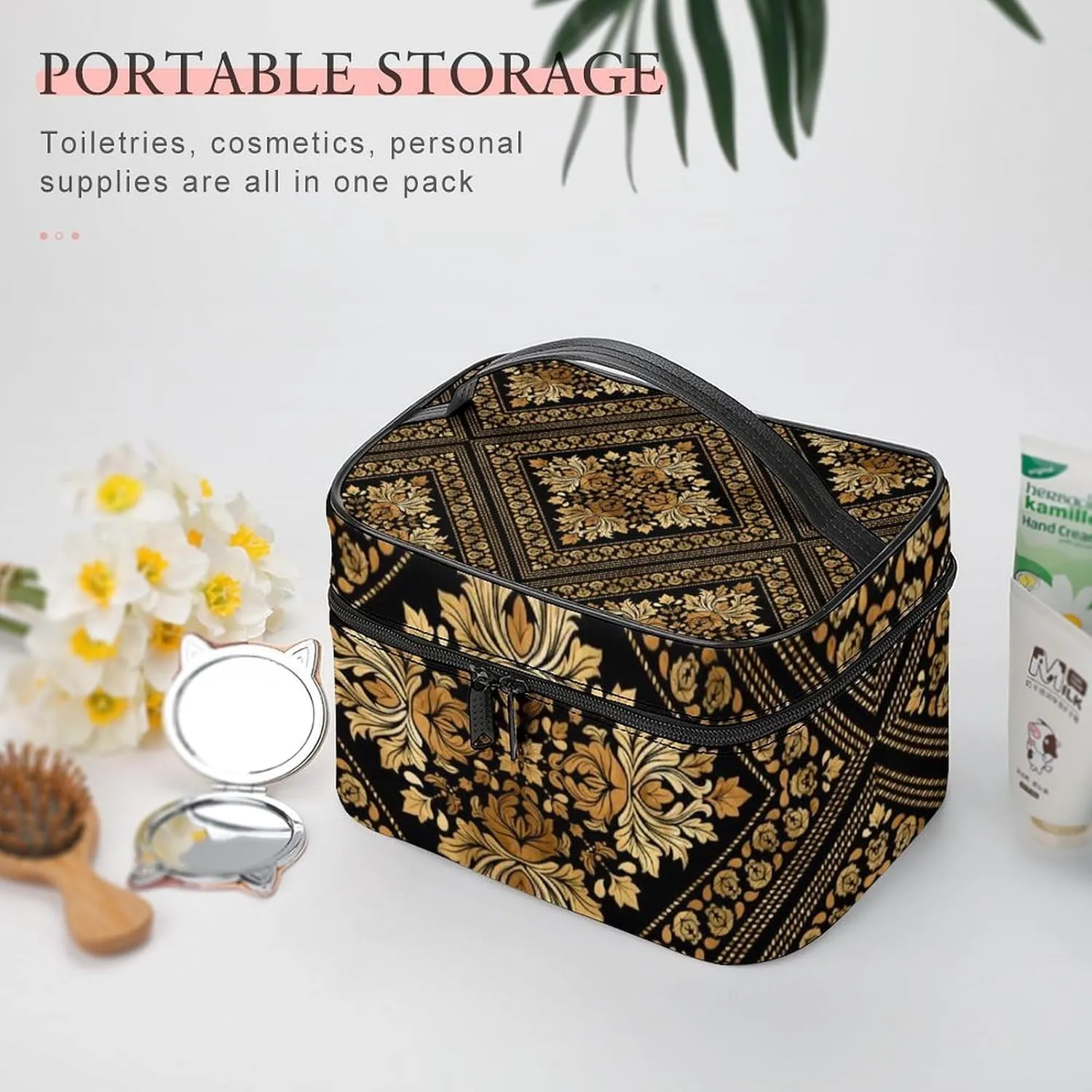 Brocade Pattern in Black And Gold Portable Large Capacity Portable Makeup Bag with Zipper