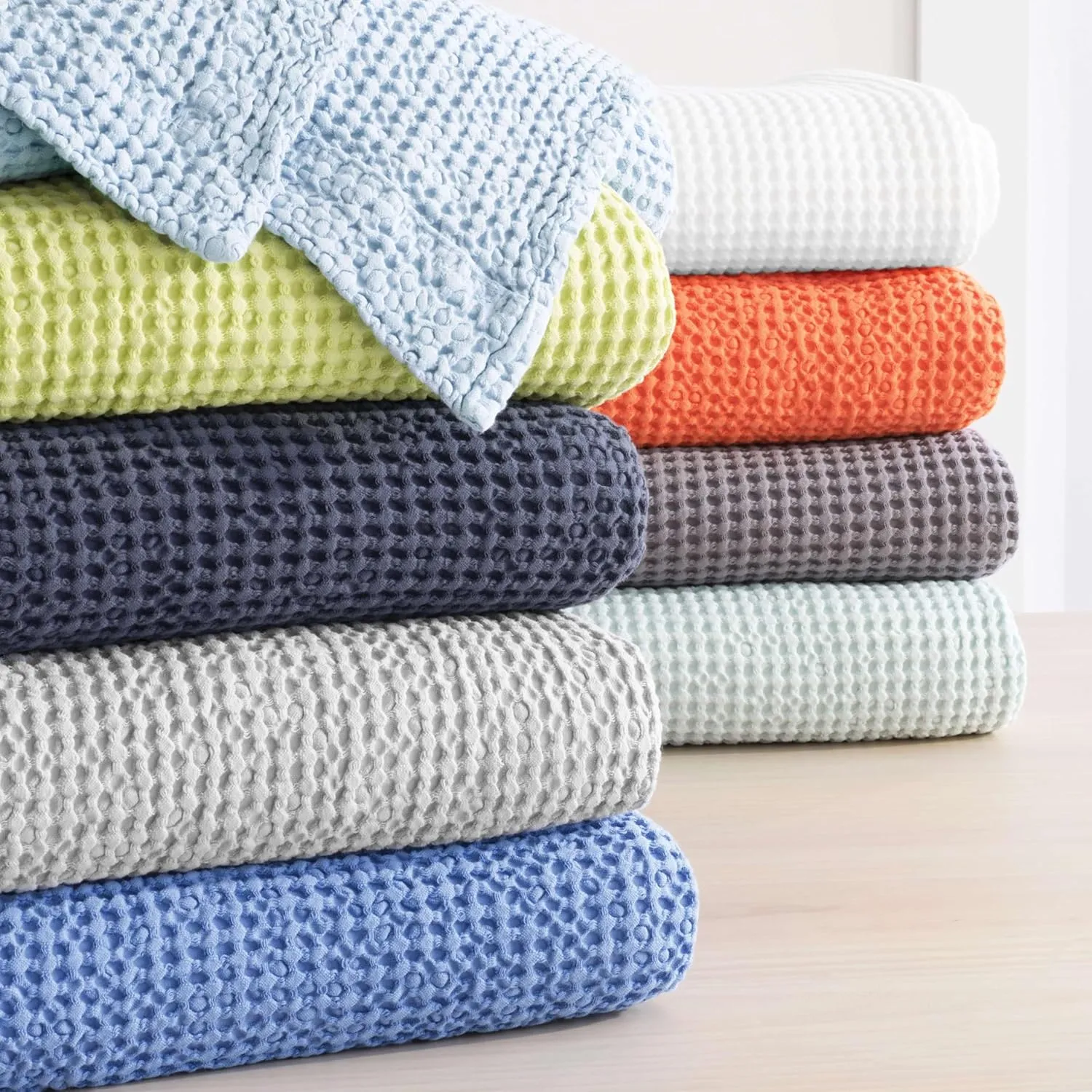 Bubble Blue Matelasse Coverlet, King Size, Blue Solid Pattern