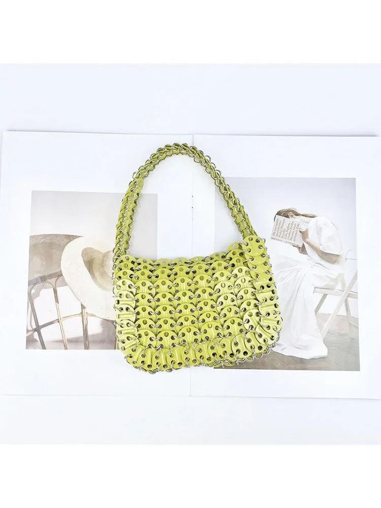 Chic and Versatile Women's Shoulder Bag - Perfect for Every Occasion!
