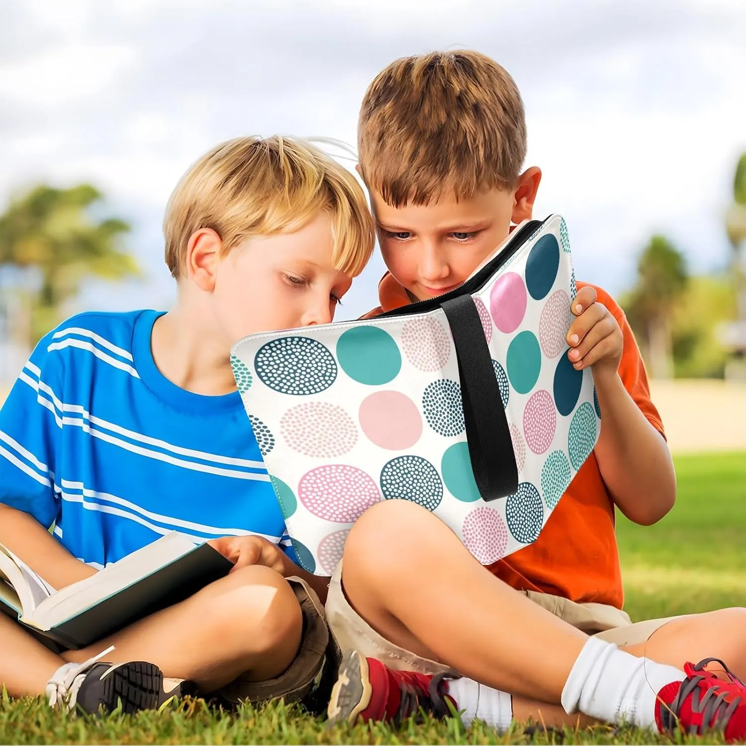 Colorful Polka Dots Card Holder Binder, Four Pocket Binder Fits 400 Cards Photocard Binder