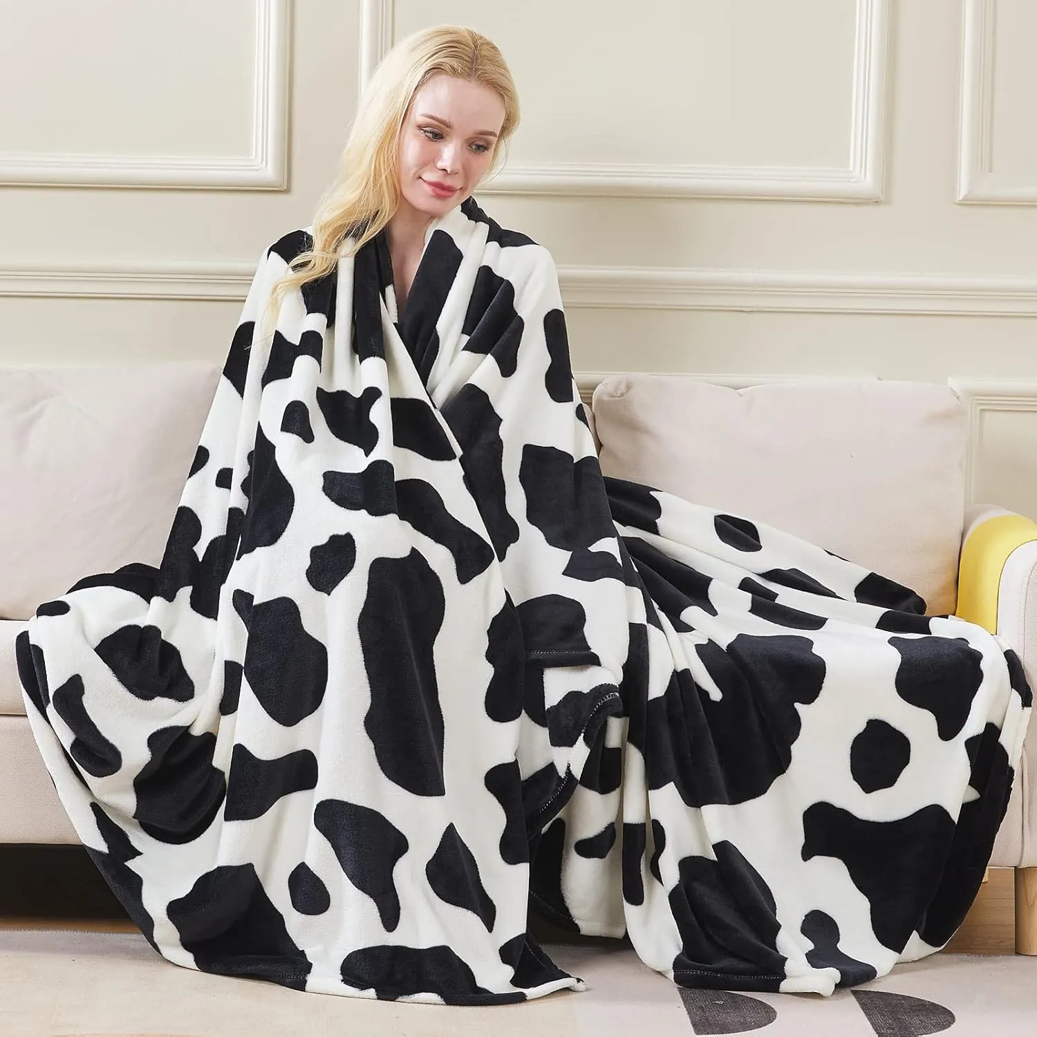Flannel Fleece Cow Print Blanket Queen Size - Premium Anti-Static Super Soft Cozy Plush, Lightweight Microfiber Winter Warm Throw Blanket for Couch Sofa Bed 90" x 90"(Black Cow Queen)