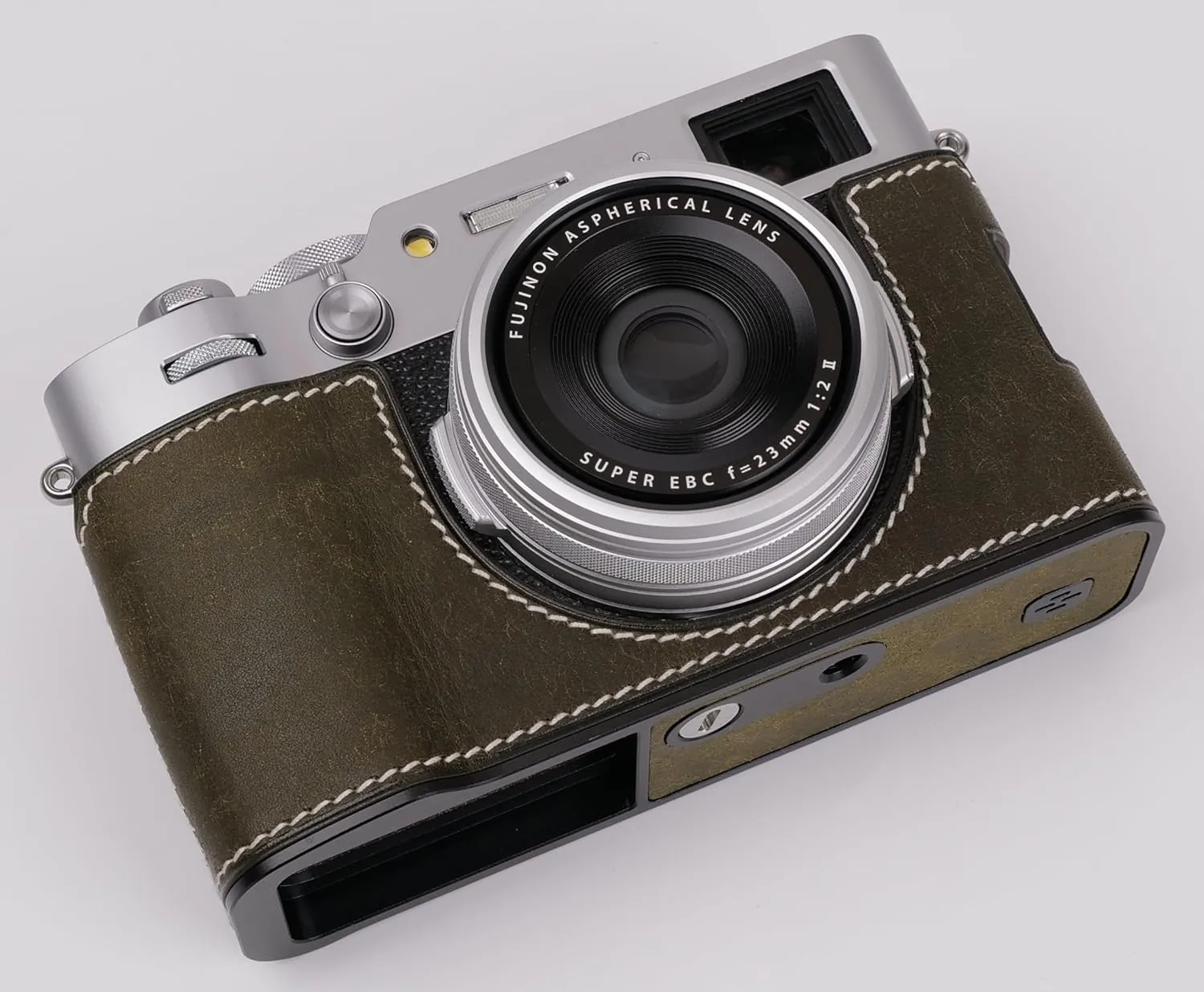Genuine Leather Camera Half Case for Fujifilm X100VI - Top Layer Cowhide Body   Metal Base Plate - Hand Shank Free Design (Dark Green)