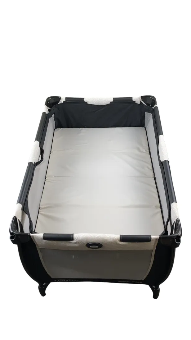 Graco Day2Dream Travel Bassinet Playard, Lo