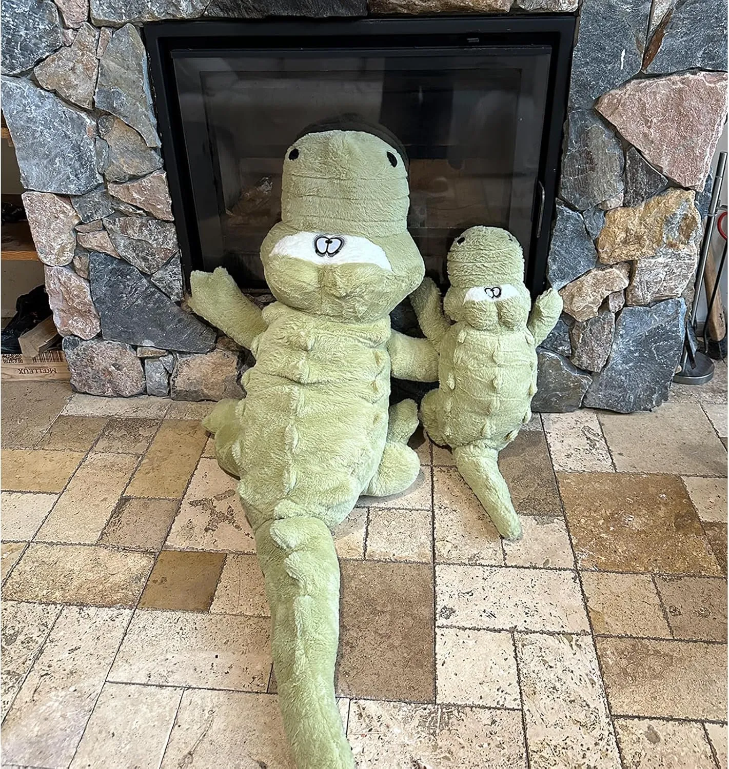 Hofun4U Alligator Plush Pillow, 38 inch Alligator Stuffed Animal, Home Decoration Christmas Valentine’s Birthday Gift for Boys Girls Adults Kids (Green)