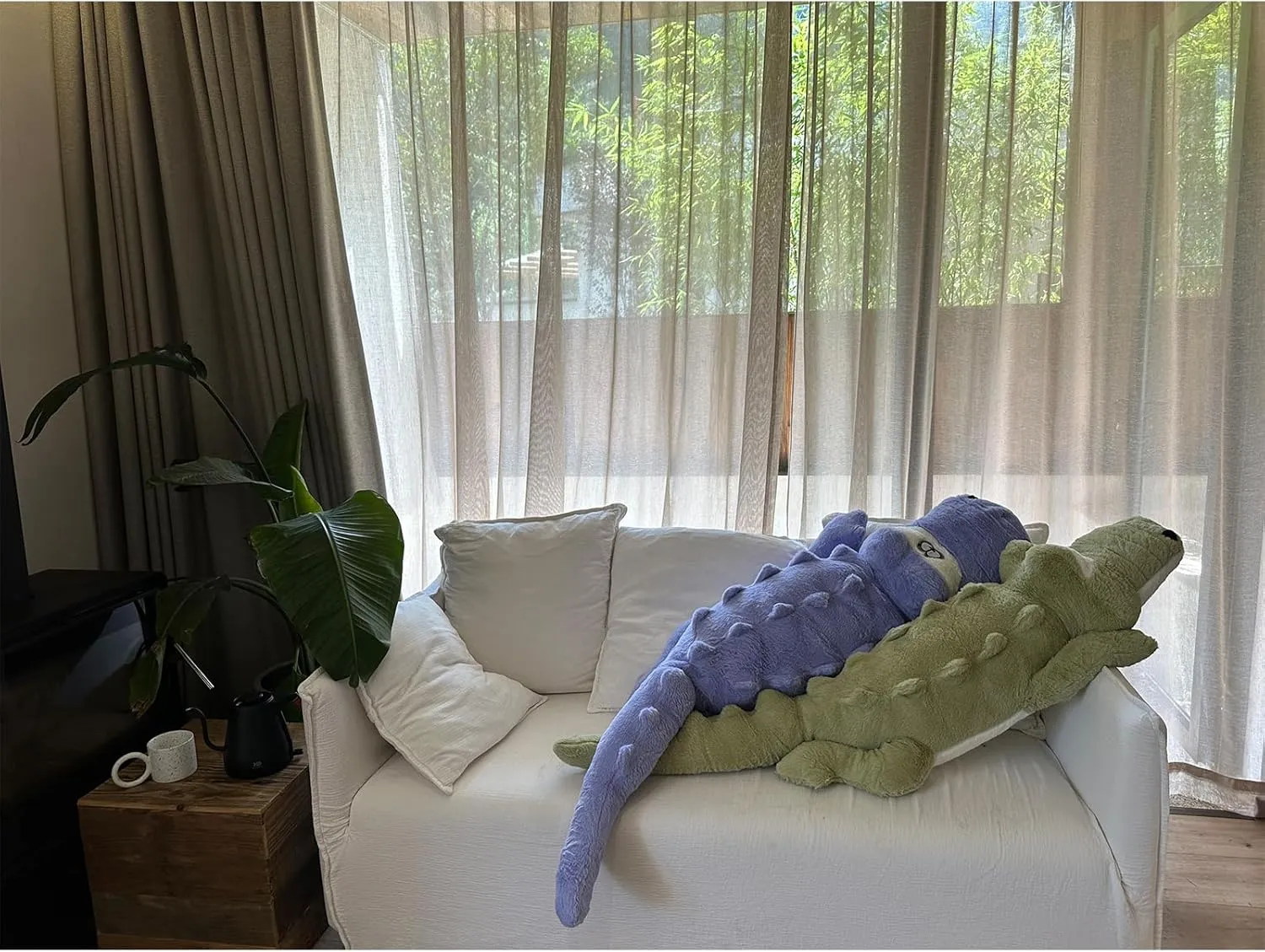 Hofun4U Alligator Plush Pillow, 46 inch Alligator Stuffed Animal, Home Decoration Christmas Valentine’s Birthday Gift for Boys Girls Adults Kids (Green)