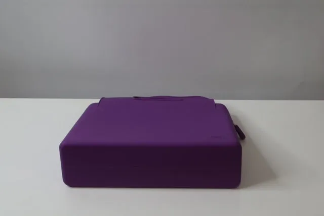 ibiG Grande (Large) Silicone Bag. Not Too Big Not Too Small