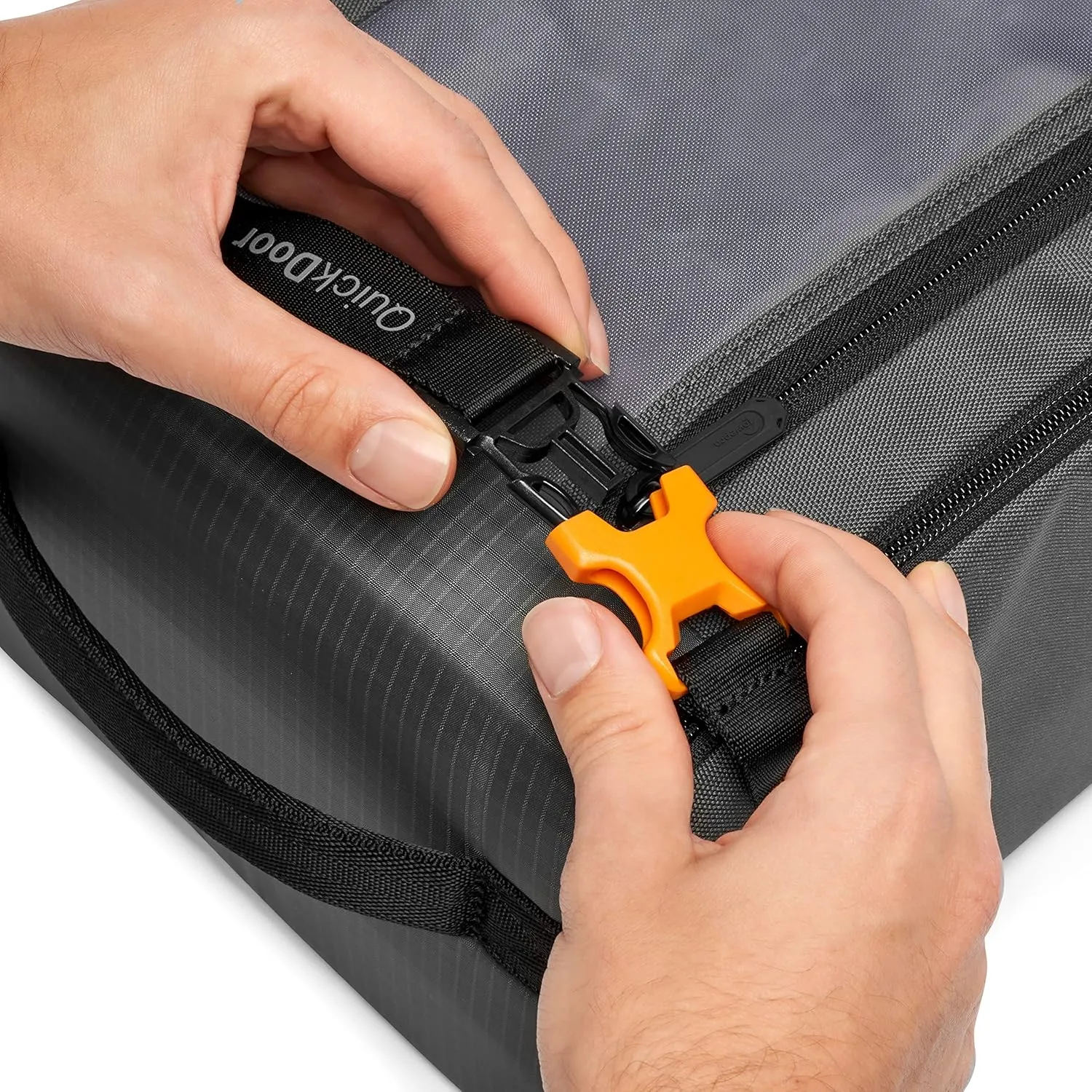 Kameratasche Lowepro GearUp Creator Box für spiegellose Oder DSLR-Kamera mit Zugriff über QuickDoor und anpassbaren Fachteilern für spiegellose Kameras wie Sony α9 - LP37348-PWW