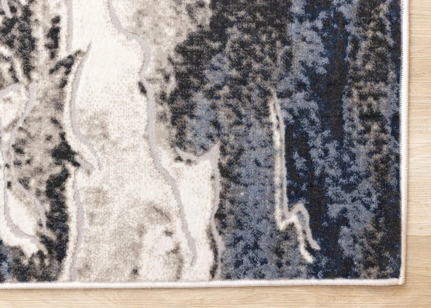 Linnie Blue Grey Area Rug - 5'3" x 7'7" | Carpette Linnie gris et bleu - 5 pi 3 po x 7 pi 7 po