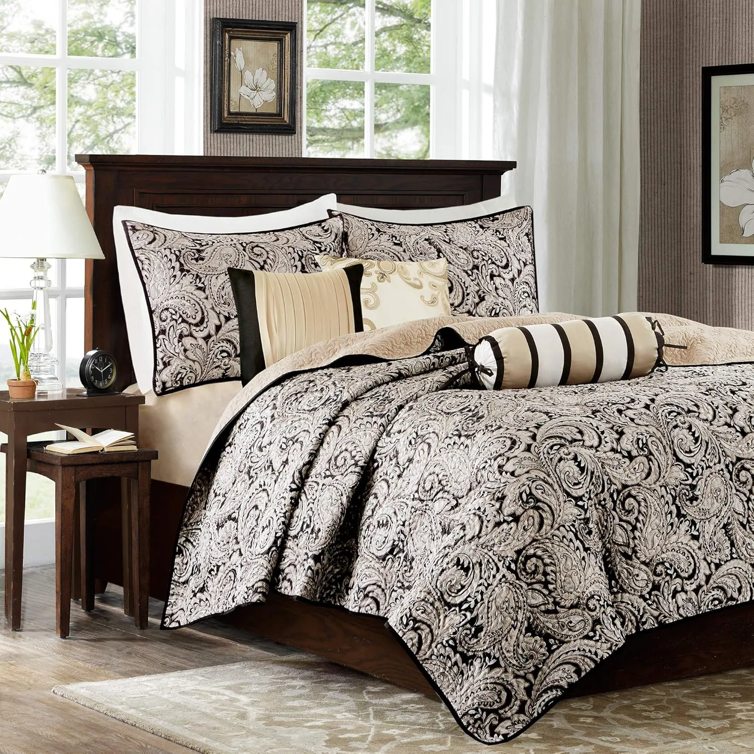 Madison Park Quilt Traditional Damask Design All Season, Lightweight Coverlet Bedspread Bedding Set, Matching Shams, Pillows, King/Cal King(104"x94"), Aubrey, Jacquard Paisley Black, 6 Piece