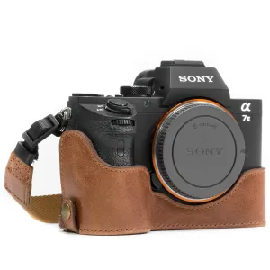 MegaGear Sony Alpha A7S II, A7R II, A7 II Ever Ready Top Grain Leather Camera Half Case and Strap