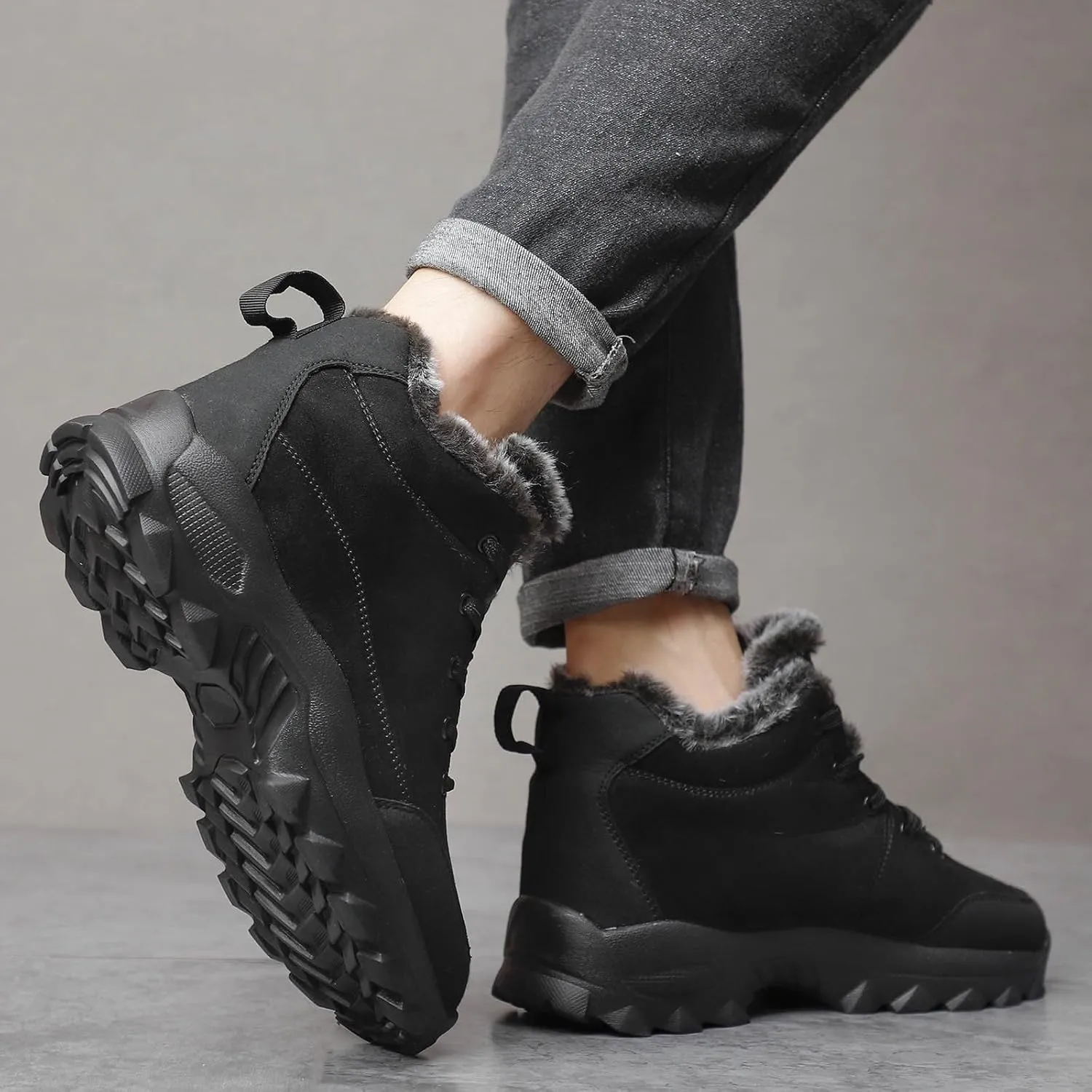 Men's Work Boots Waterproof Hiking Sneakers with Warm Fur Lining Women's Working Shoes Nonslip Non Slip Shoes Food Service Waterproof Hike Grounded Footwear