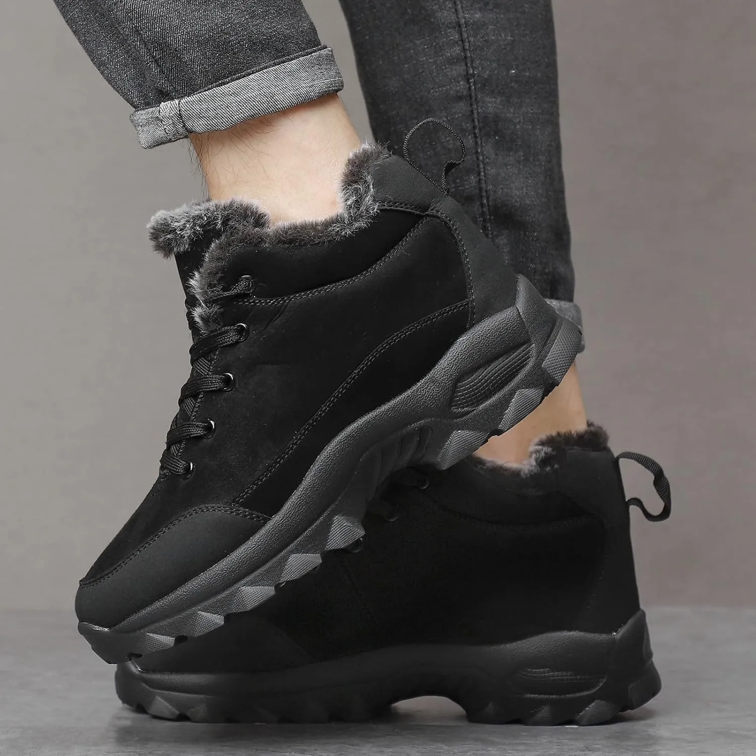Men's Work Boots Waterproof Hiking Sneakers with Warm Fur Lining Women's Working Shoes Nonslip Non Slip Shoes Food Service Waterproof Hike Grounded Footwear