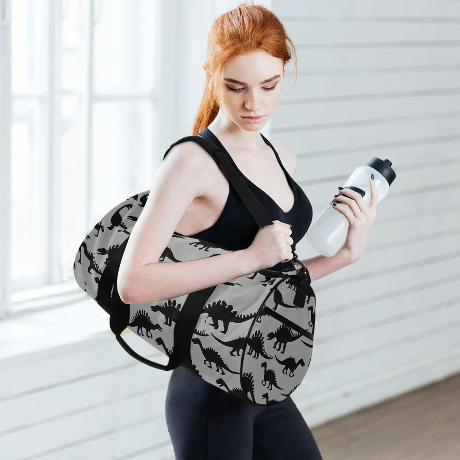 MNSRUU Sports Duffel Bags, Black Dinosaur Silhouettes Athletic Gym Bag Overnight Workout Travel Tote Luggage for Men Women Yoga