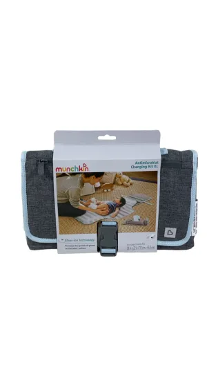 Munchkin Antimicrobial Changing Kit XL