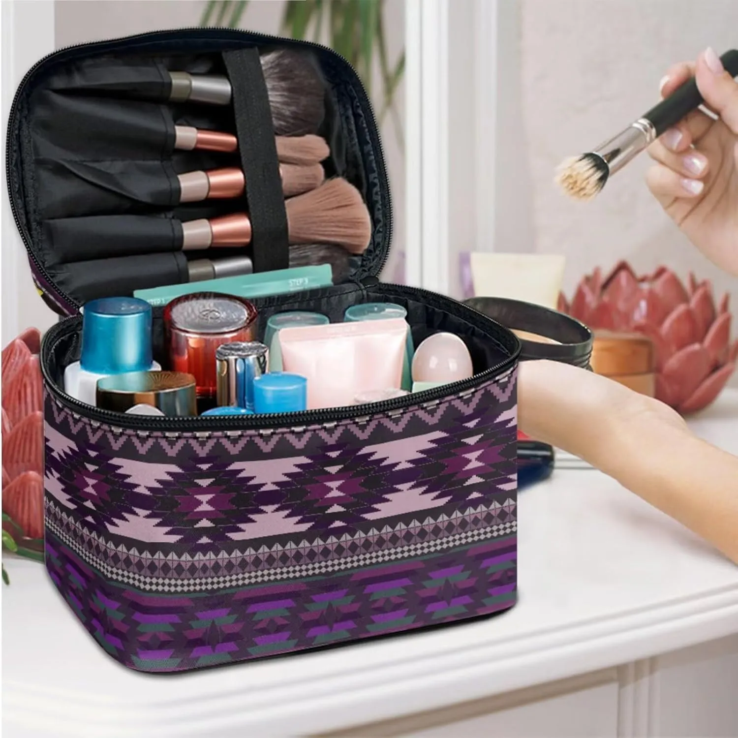 Native Aztec Print Cosmetic Make up Organizer for Women, Tribal American Stripes Travel Toiletry Bag Ladies Medium Makeup Pouch, Purple