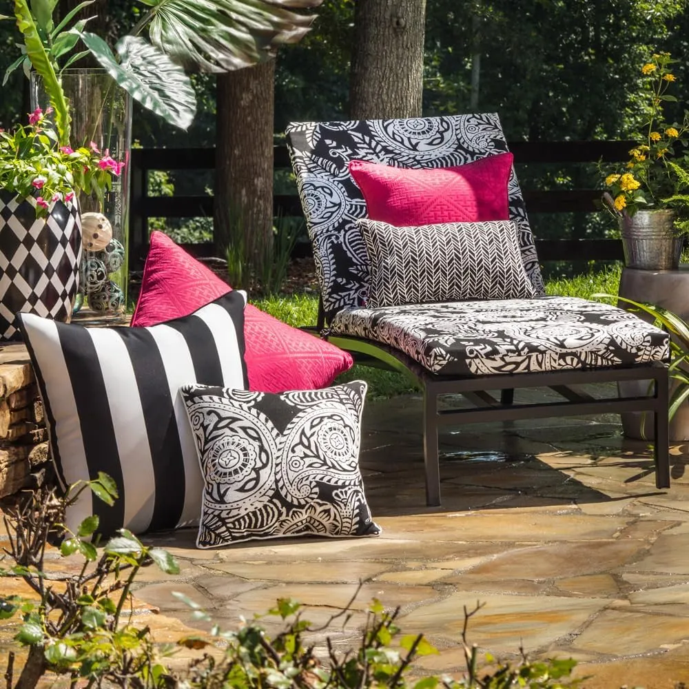 Pillow Perfect Paisley Indoor/Outdoor Accent Throw Pillow, Plush Fill, Weather, and Fade Resistant, Floor - 25" x 25", Black/Ivory Addie,