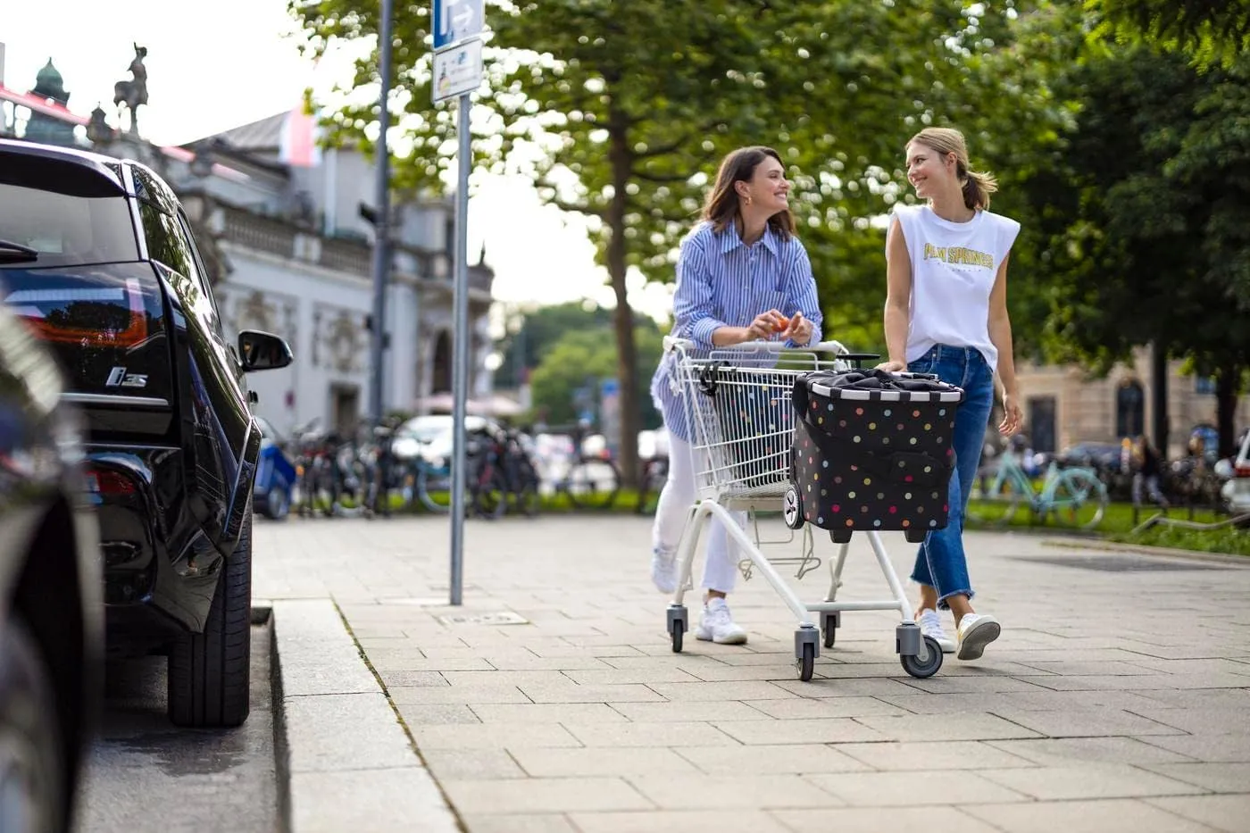 reisenthel carrycruiser dots - Portable Shopping Trolley with Sturdy Aluminum Frame, Shoulder Strap and Removable mesh Inner Bag -Water-Repellent