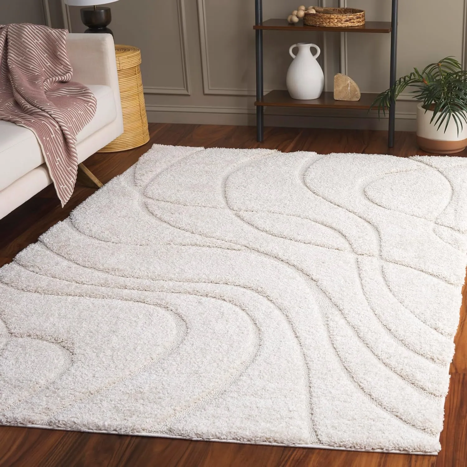 SAFAVIEH Florida Shag Collection Area Rug - 6' x 9', Creme & Creme, Non-Shedding & Easy Care, 1.2-inch Thick Ideal for High Traffic Areas in Living Room, Bedroom (SG471-1111)