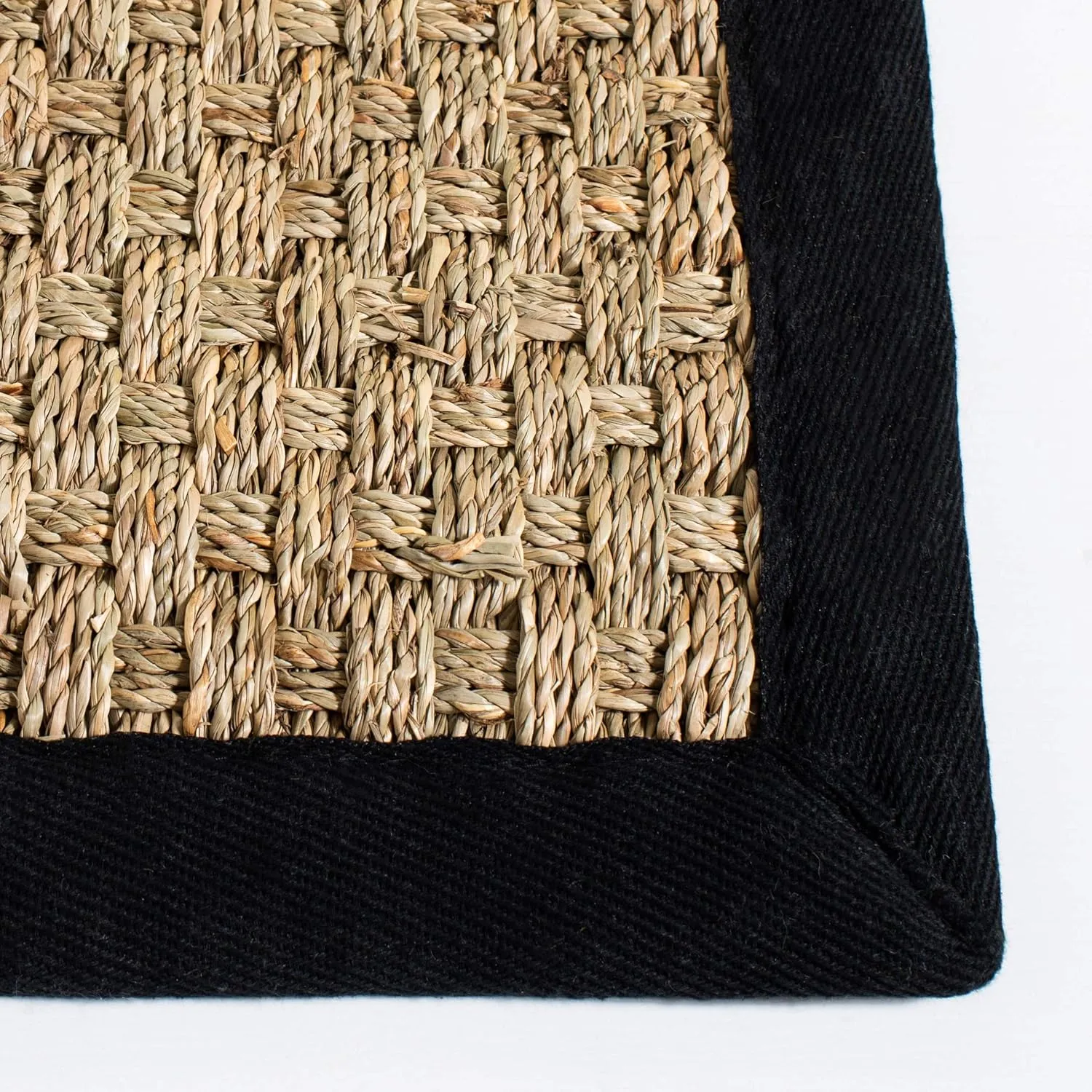SAFAVIEH Natural Fiber Collection Area Rug - 5' x 8', Natural & Black, Border Basketweave Seagrass Design, Easy Care, Ideal for High Traffic Areas in Living Room, Bedroom (NF114C)