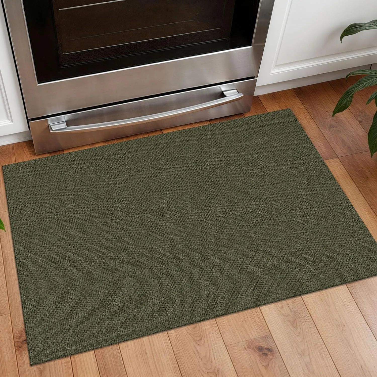 Small Braided Rugs 2x3 Ft Area Rugs for Entryway Boho Washable Rug Throw Rugs with Rubber Backing Cotton Woven Door Mat Indoor Entrance Front Door Rugs for Foyer Bathroom Kitchen, Dark Green