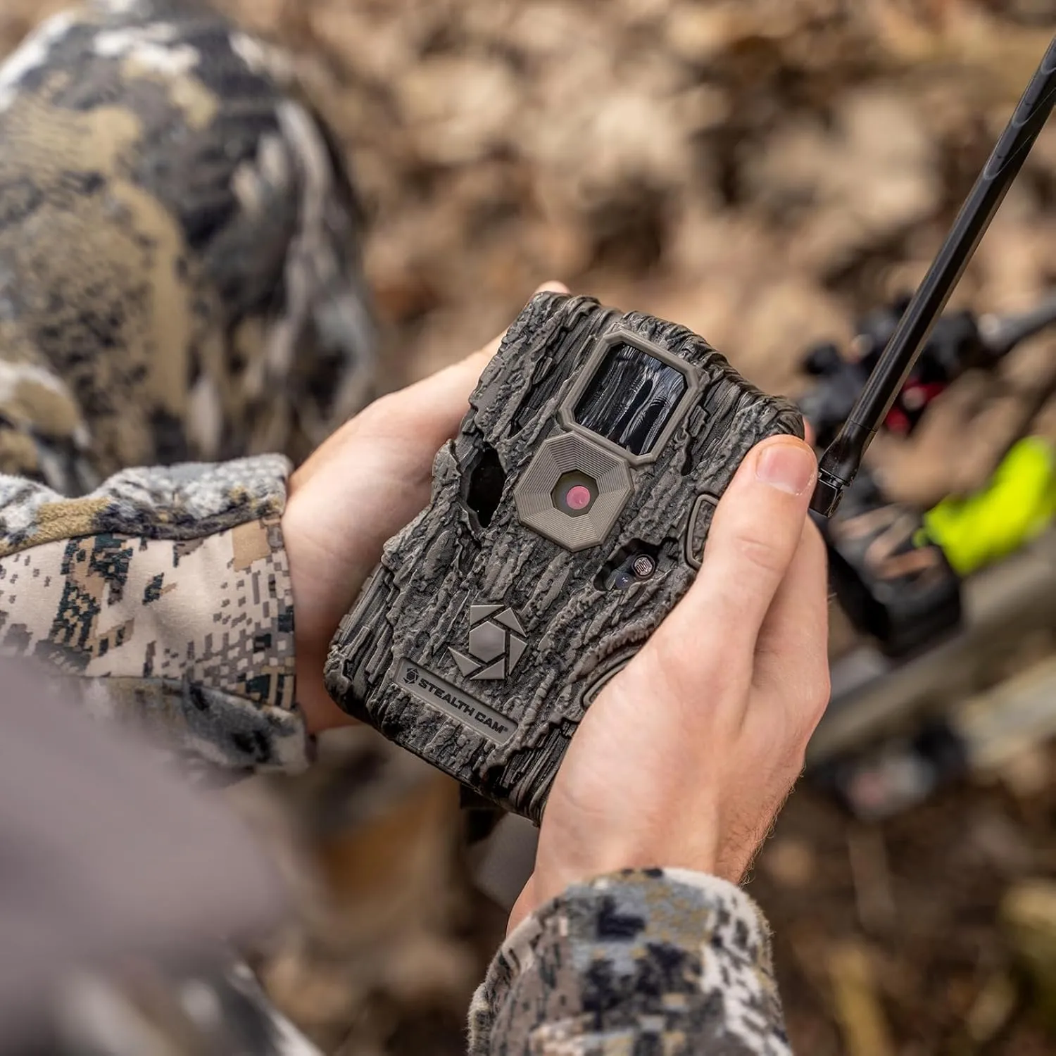 Stealth Cam Fusion Global 26MP Photo & 720P Video 0.8 Sec Trigger Speed Wireless Remote Hunting Cellular Trail Camera, 32GB SD Card Supported