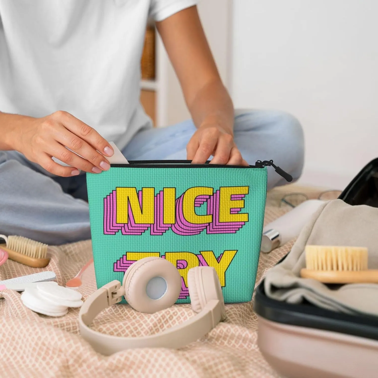 Text Series Nice Try Makeup Bag Birthday Gift Mother'S Day Gifts Are The Internal Capacity Is Large Light And Cute Suitable For Daily Life Travel Etc