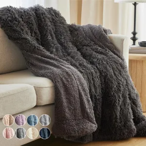 The Connecticut Home Co Throw Blanket Soft Fluffy Room Decor, Cozy Warm Throws for Bed, Couch, Gifts for Women, Bedroom Cute Aesthetic Blankets Shag and Sherpa, 65x50, Gray