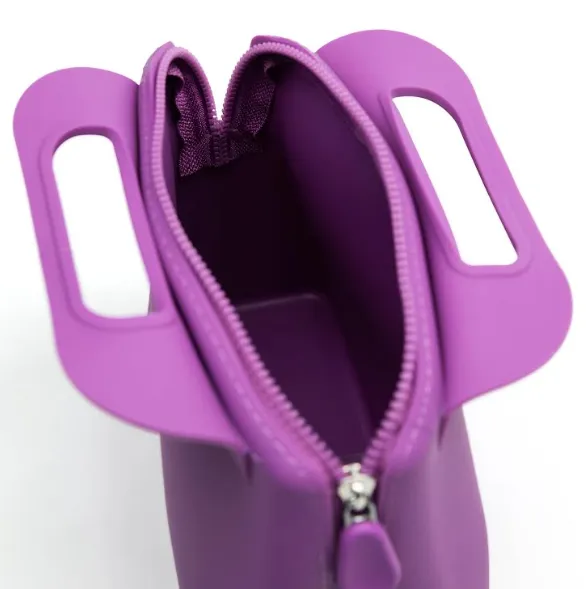 The (XL) Bag. A Summer special That Larger Bag For Girl ibiG Must-have item Wants Supreme Silicone