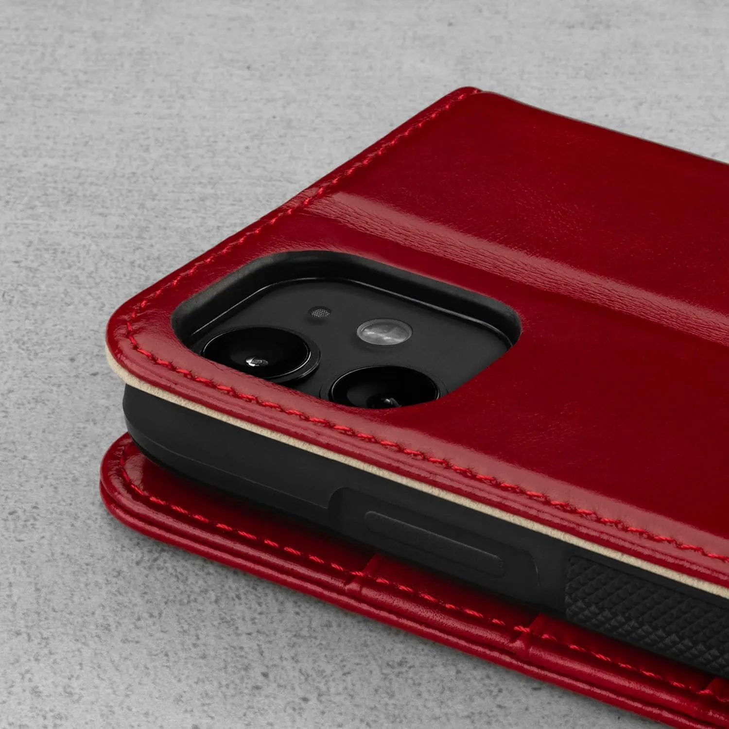 TORRO Leather Case Compatible with iPhone 11 – Genuine Leather Wallet Case/Cover with Card Holder and Stand Function (Red)