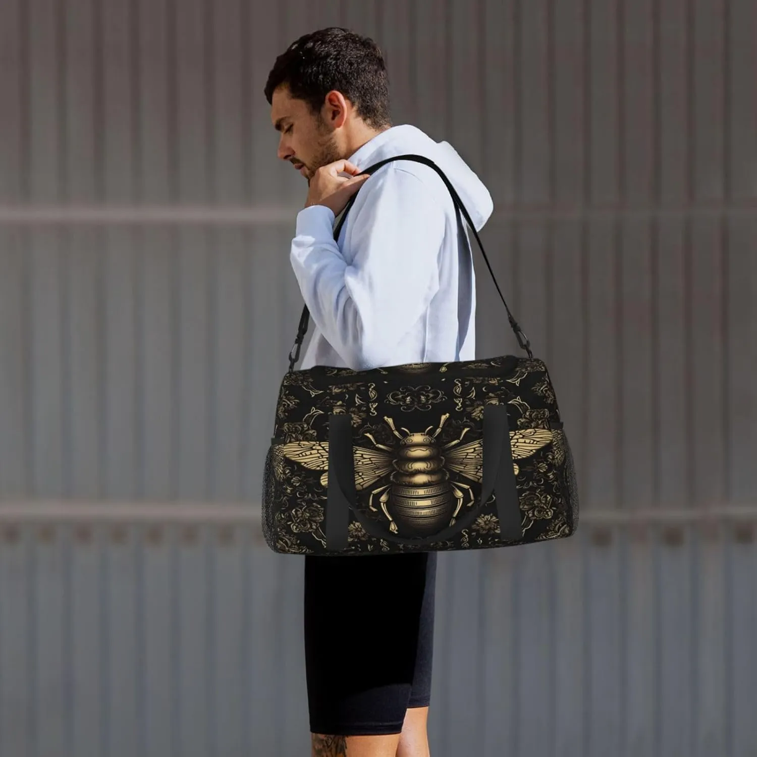 Travel Duffel Bag For Men Women, Cool Bee Retro Painting Carry On Sport Gym Bag With Shoulder Strap Lightweight Waterproof Weekender Bag Overnight Bag