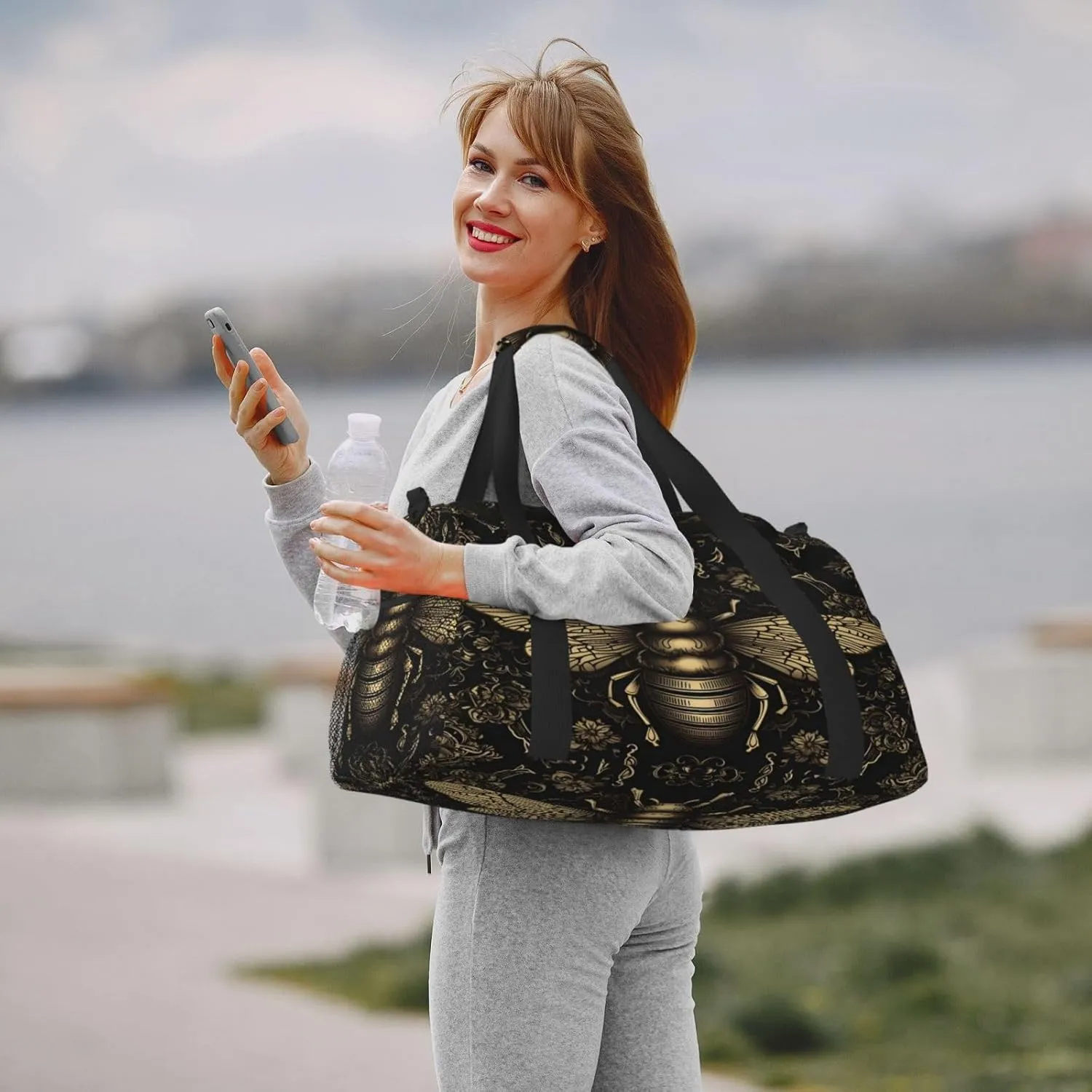 Travel Duffel Bag For Men Women, Cool Bee Retro Painting Carry On Sport Gym Bag With Shoulder Strap Lightweight Waterproof Weekender Bag Overnight Bag