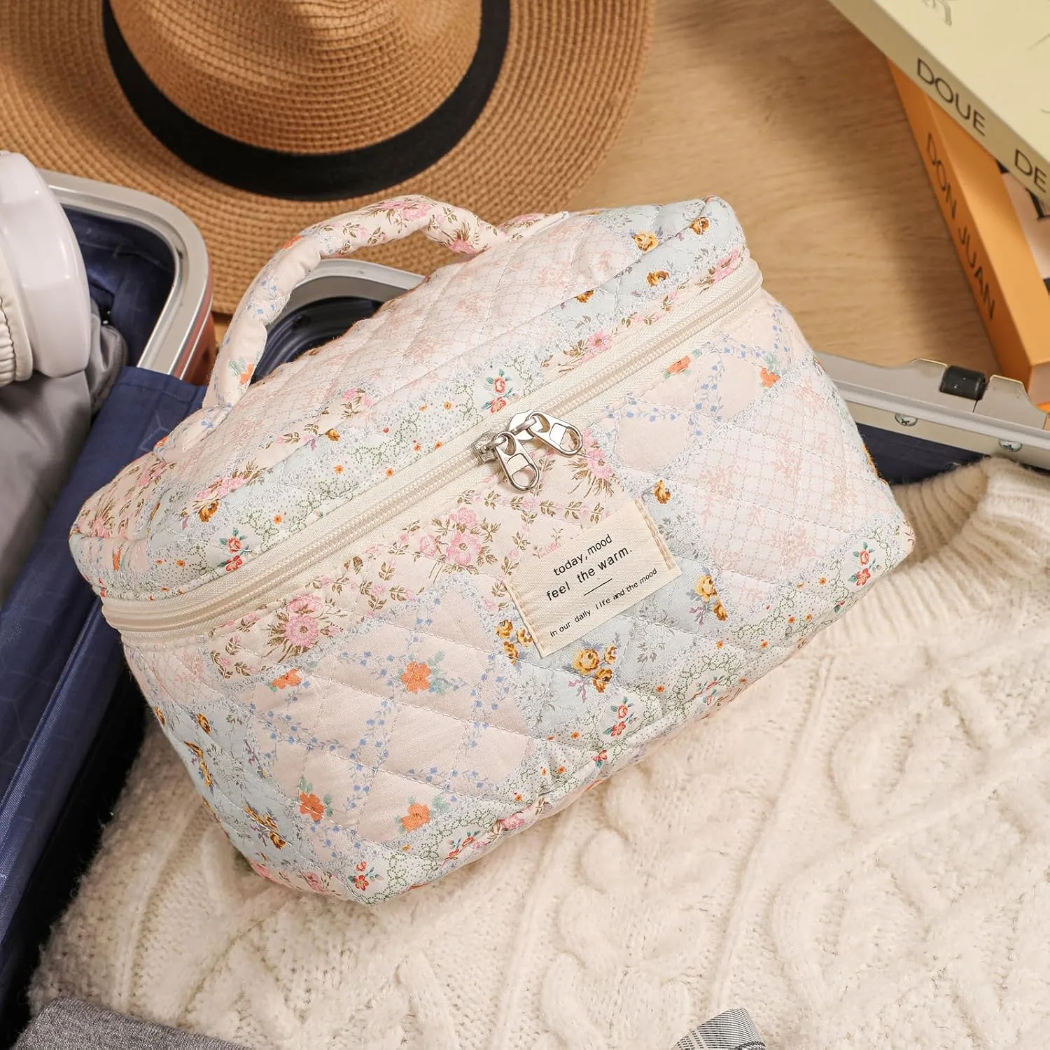 uekeboag 3Pcs Quilted Cotton Makeup Bag,Coquette Quilted Toiletry Bag for Women and Girls,Floral Coquette Pouch,Cute Kawaii Travel Cosmetic Bags(3Pcs pink flower)
