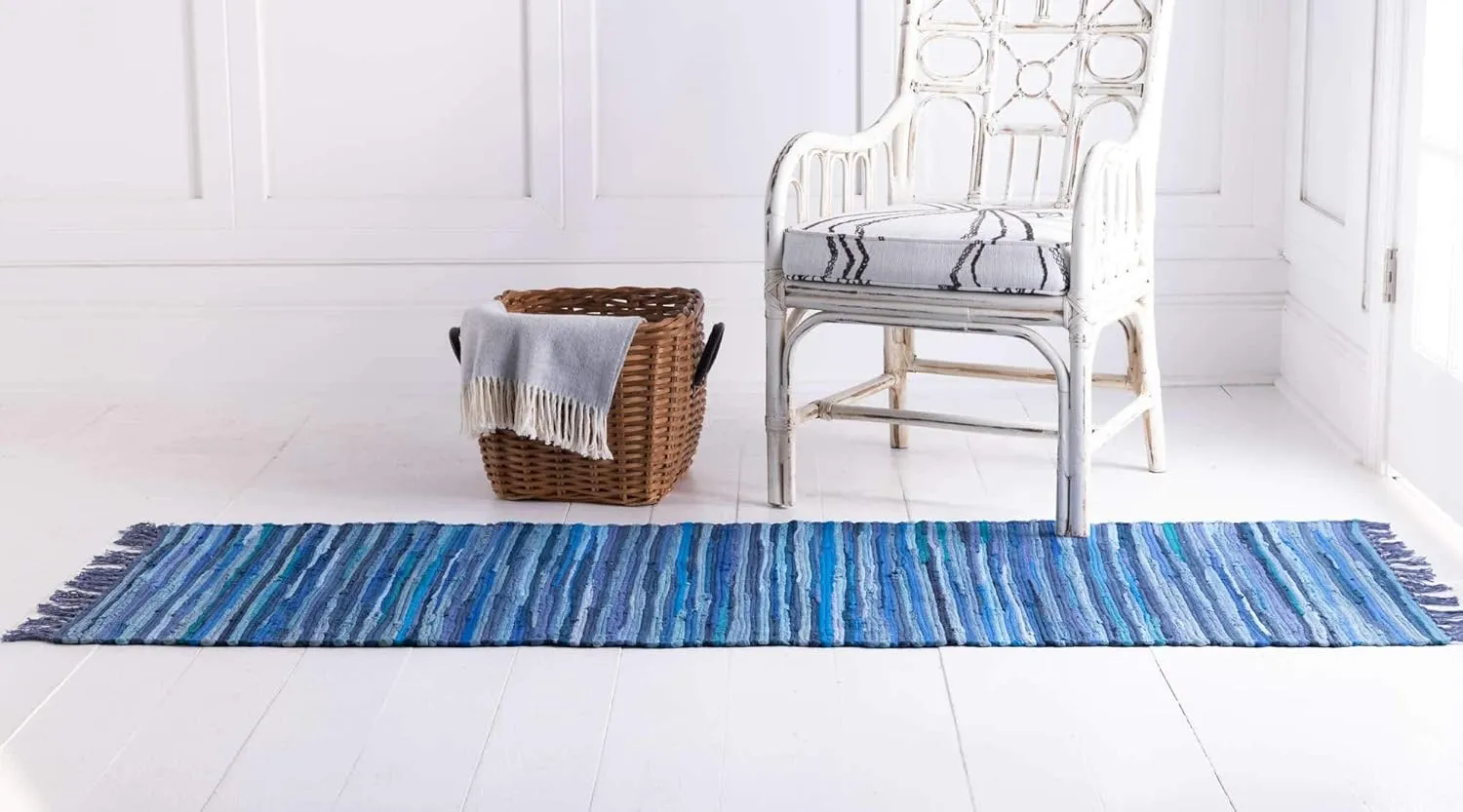 Unique Loom Chindi Cotton Collection Soft Hand Woven Natural Fiber Striped Area Rug, 2 ft 2 in x 6 ft 7 in, Navy Blue/Ivory