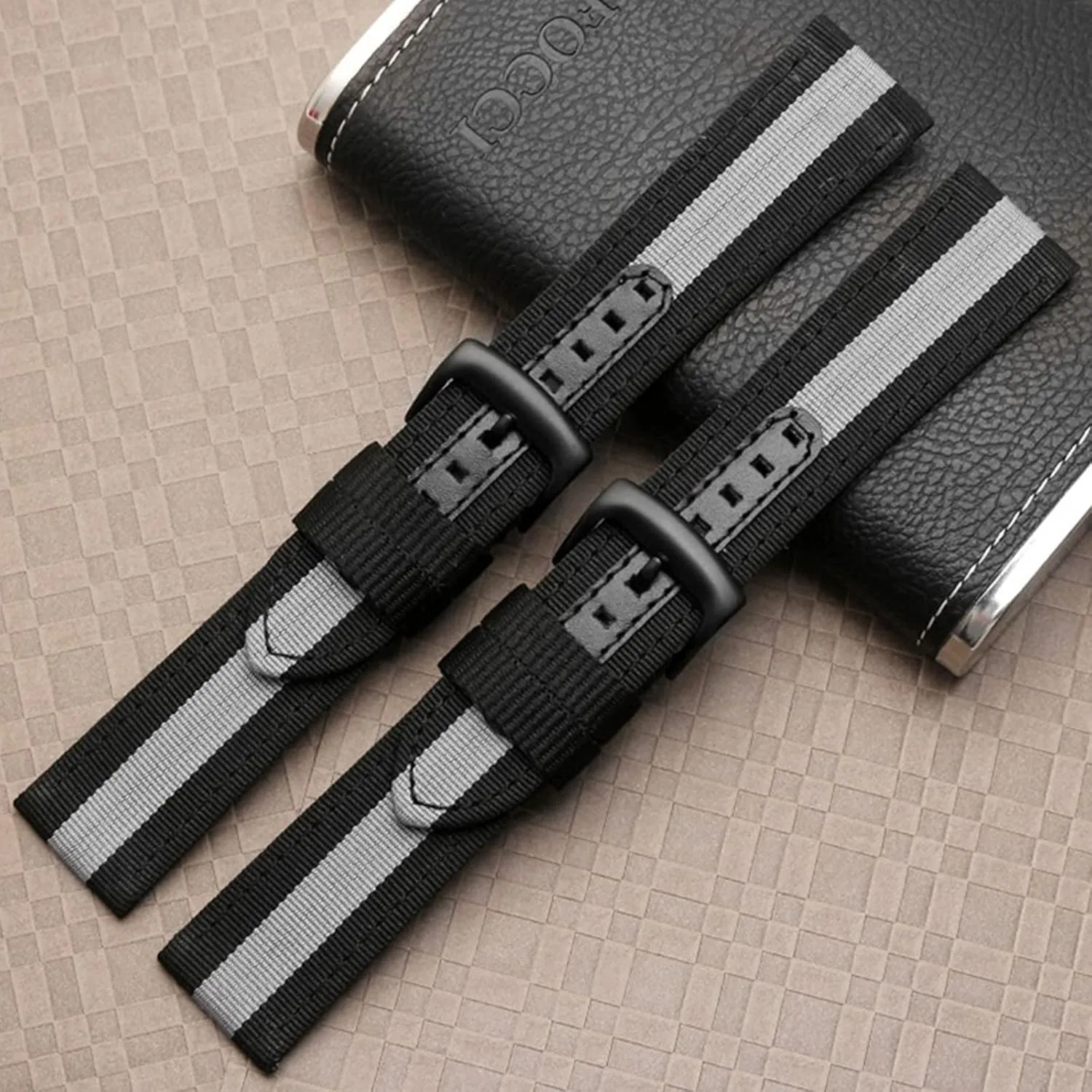 Universal Strap,20/22mm Military Sports Splicing Watch Band Men Canvas Nylon Watchband Watch Accessories for Dial Quartz Watch