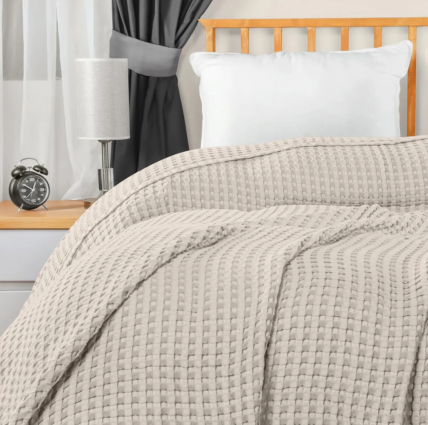 Utopia Bedding Khaki 100% Cotton Waffle Blanket 300 GSM [King - 90x108 Inch] Soft Lightweight Breathable Bed Blanket for All Season