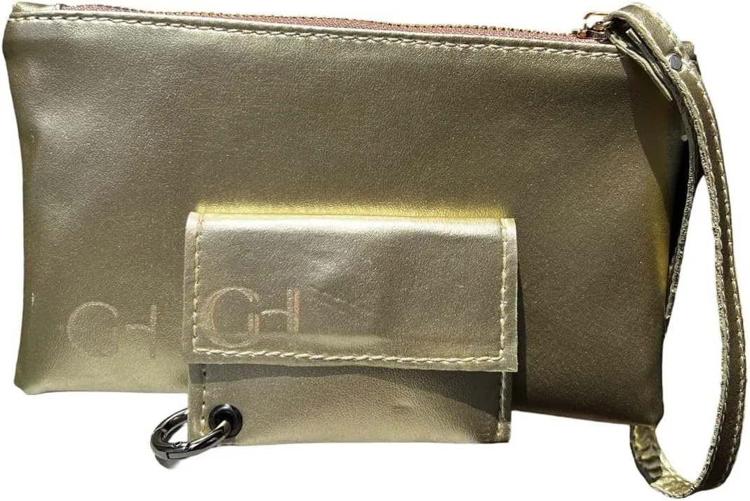 Women's eco-friendly wristlet - made with nopal cactus and corn leather, elegantly crafted in every detail.